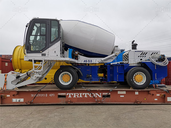 AS5.5D Self Loading Concrete Mixer Was Shipped To Jubail City In Saudi Arabia