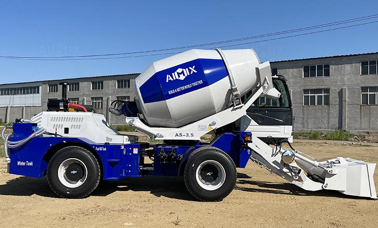 self-loading-concrete-truck-mixer-in-Algeria