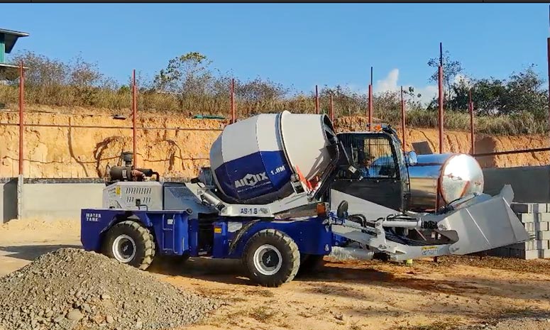 self-loading-concrete-mixer-in-the-Philippines