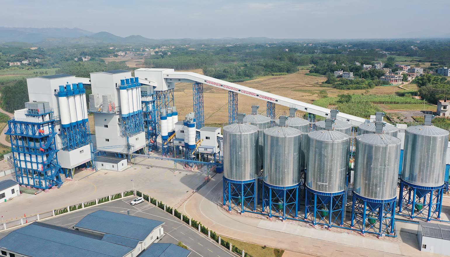 Environmentally-friendly-concrete-batching-plant