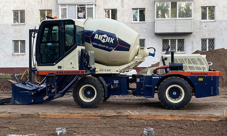 AS2.6 self-loader-mixer Russia