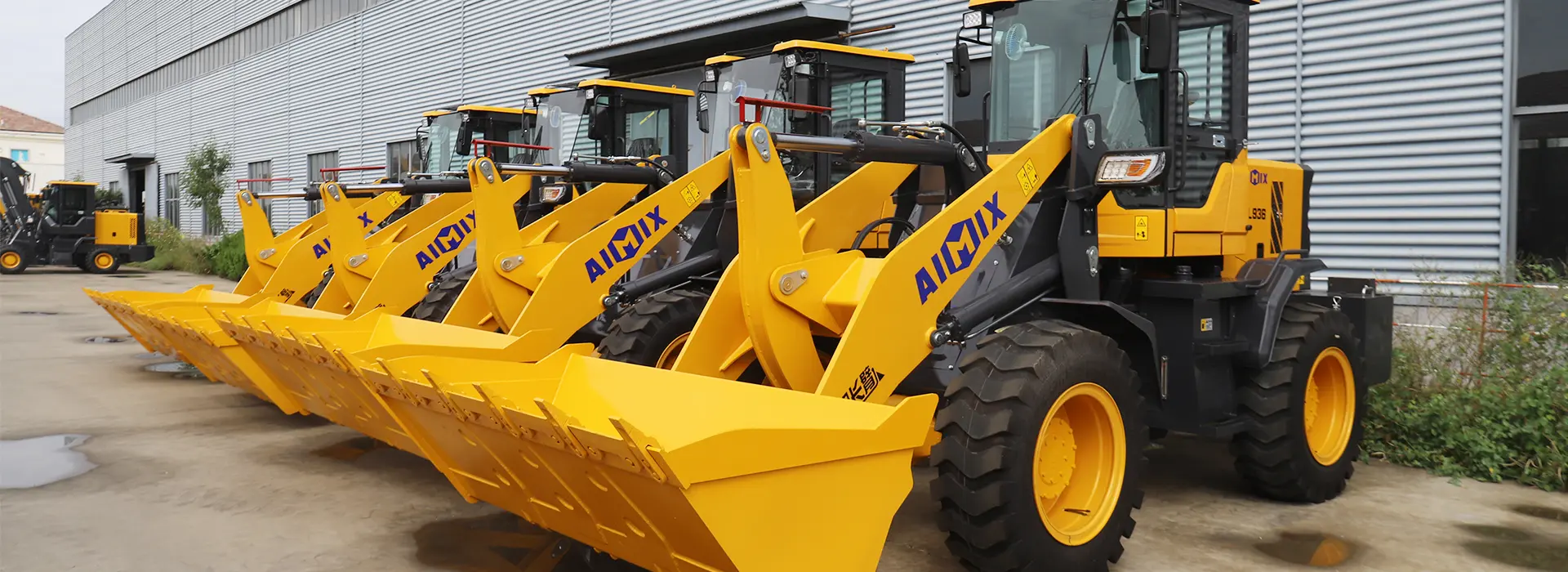 wheel loader